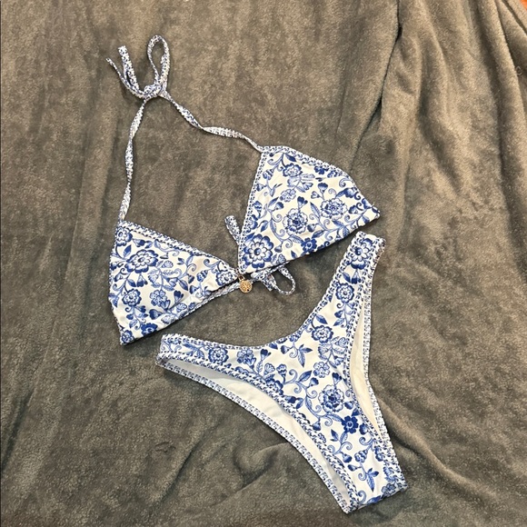 Blue and White Floral Bikini Set XS - Picture 1 of 5